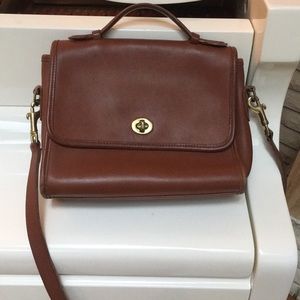 Vintage Coach gorgeous brown tan leather